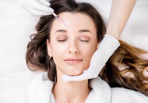 What's the difference between cosmetic surgery and plastic surgery?